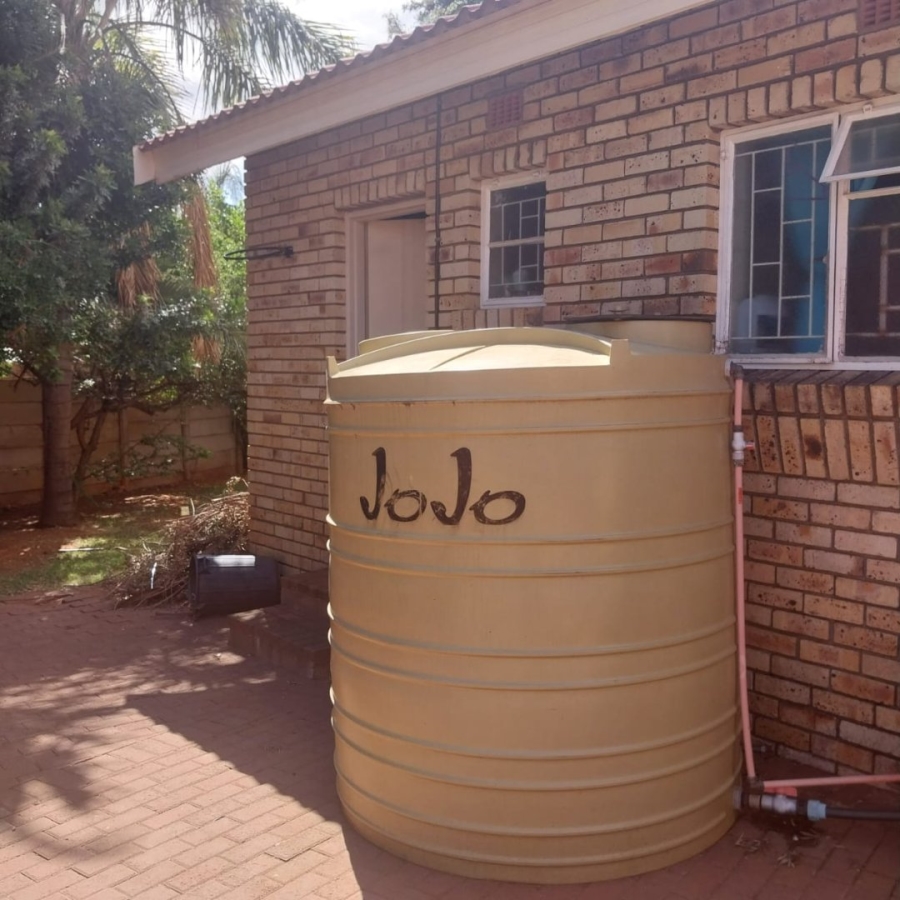 4 Bedroom Property for Sale in El Toro Park Northern Cape